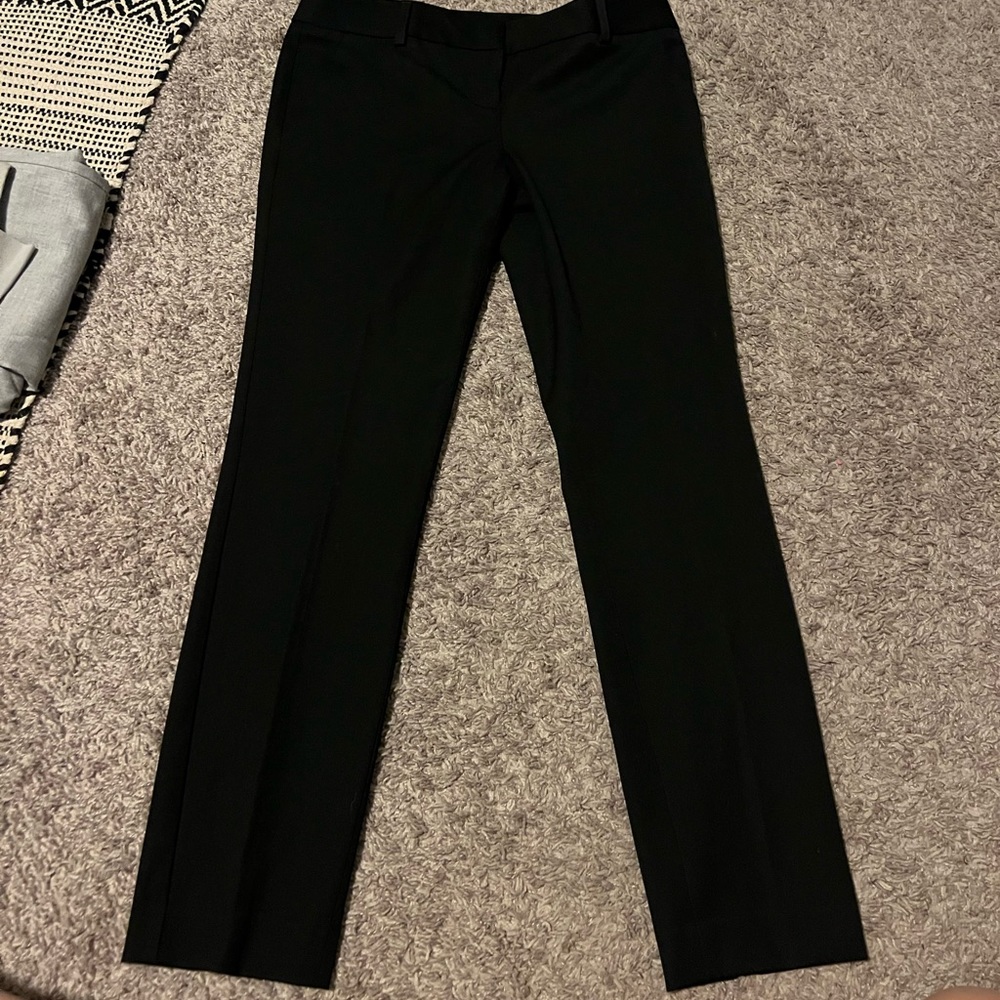 NWOT Express columnist barely boot size 2